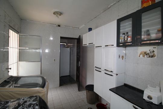 Área de Serviço de casa à venda com 4 quartos, 200m² em Jardim Franca, São Paulo