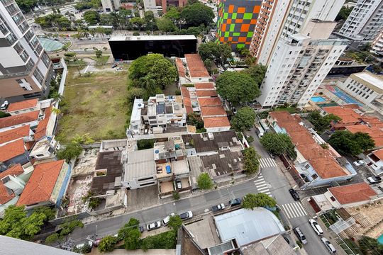 Vista  de kitnet/studio para alugar com 0 quarto, 28m² em Jardim das Acacias, São Paulo