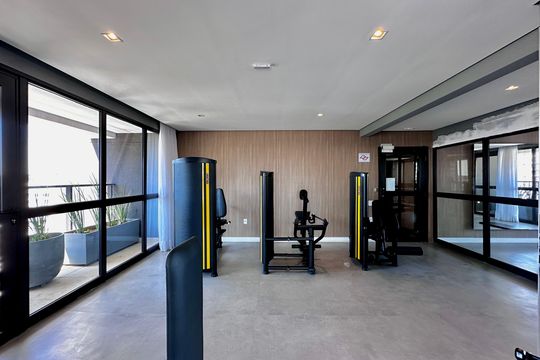 Academia de kitnet/studio para alugar com 0 quarto, 28m² em Jardim das Acacias, São Paulo