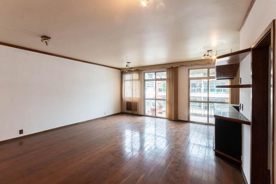 Sala de apartamento para alugar com 3 quartos, 133m² em Maracanã, Rio de Janeiro