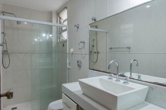 Banheiro Suíte  de apartamento para alugar com 3 quartos, 133m² em Maracanã, Rio de Janeiro