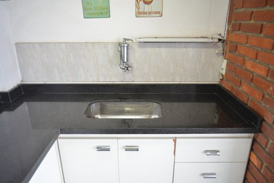 Espaço Gourmet de casa para alugar com 6 quartos, 278m² em Parque das Nações, Santo André