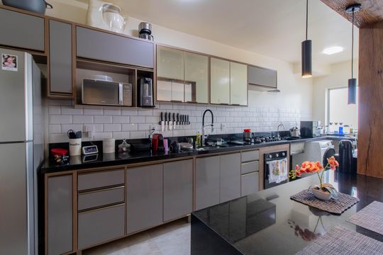 Cozinha de apartamento à venda com 2 quartos, 88m² em Vila Yaya, Guarulhos