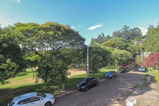 Vista de casa para alugar com 4 quartos, 140m² em Jardim Carvalho, Porto Alegre