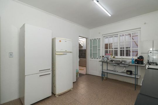 Cozinha de casa para alugar com 4 quartos, 140m² em Jardim Carvalho, Porto Alegre