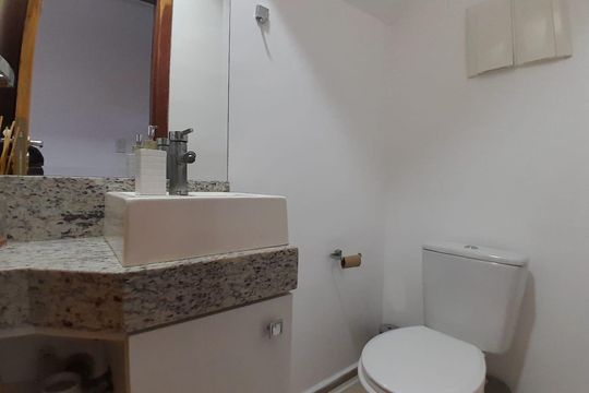 Casa à venda com 3 quartos, 121m² em Bosque da Saúde, São Paulo