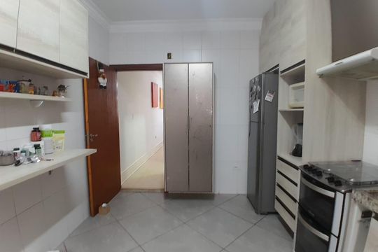 Casa à venda com 3 quartos, 121m² em Bosque da Saúde, São Paulo