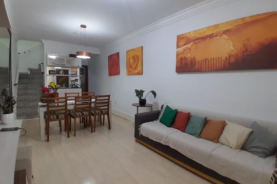 Casa à venda com 3 quartos, 121m² em Bosque da Saúde, São Paulo