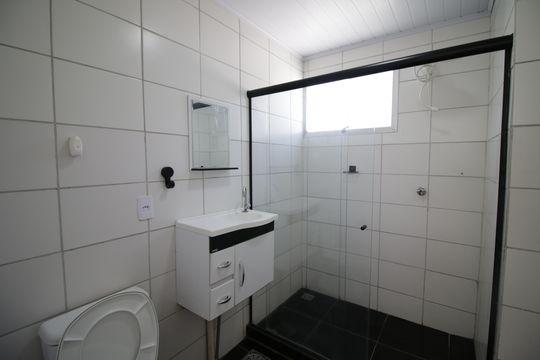 Banheiro de apartamento à venda com 2 quartos, 44m² em Anil, Rio de Janeiro