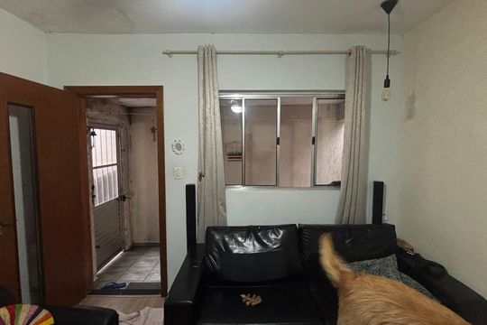 Sala de casa à venda com 4 quartos, 135m² em Vila Bela Vista, Santo André