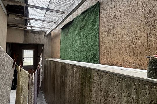 Corredor de casa à venda com 4 quartos, 135m² em Vila Bela Vista, Santo André