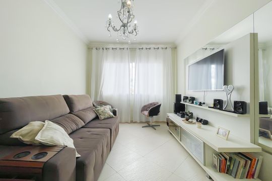 Sala de casa à venda com 3 quartos, 225m² em Cipava, Osasco