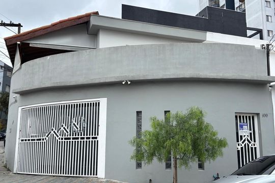 Fachada  de casa à venda com 2 quartos, 120m² em Jardim Borborema, São Bernardo do Campo