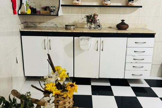 Cozinha de casa para alugar com 2 quartos, 120m² em Bairro Carolina, Duque de Caxias