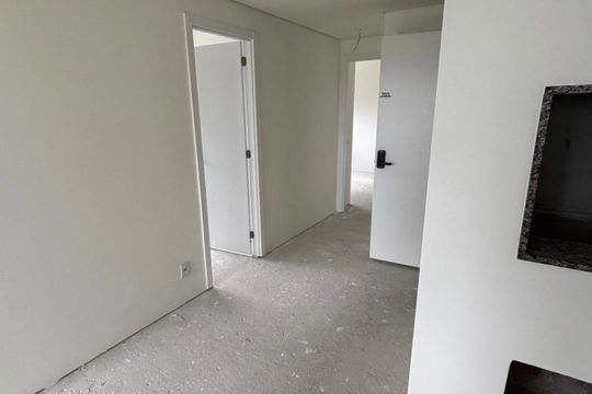 Apartamento à venda com 2 quartos, 65m² em Jardim do Salso, Porto Alegre