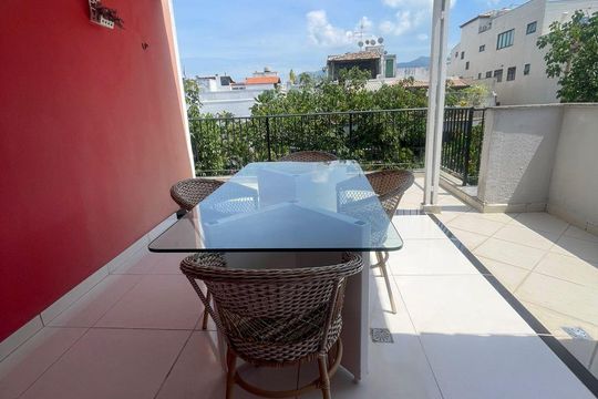 Apartamento para alugar com 3 quartos, 280m² em Recreio dos Bandeirantes, Rio de Janeiro