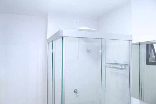 Banheiro de kitnet/studio à venda com 1 quarto, 24m² em Campos Elíseos, São Paulo