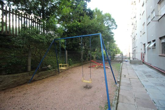 Área comum - Playground de apartamento à venda com 1 quarto, 43m² em Jardim Sabará, Porto Alegre