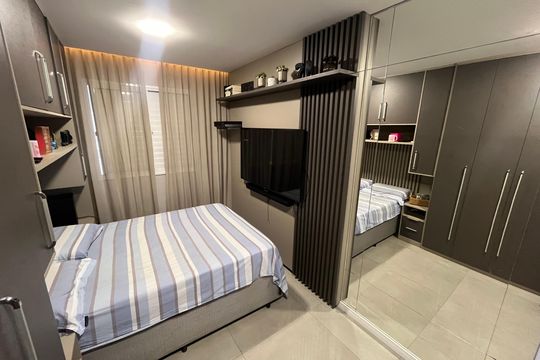 Suite  de apartamento à venda com 2 quartos, 56m² em Jardim Norma, São Paulo