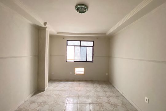 Casa à venda com 2 quartos, 380m² em Méier, Rio de Janeiro