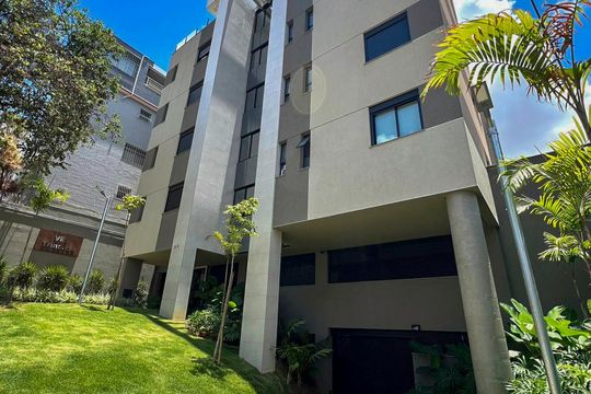 Fachada de apartamento à venda com 2 quartos, 63m² em Santo Antônio, Belo Horizonte