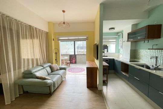 Sala de apartamento para alugar com 1 quarto, 55m² em Granja Viana, Cotia