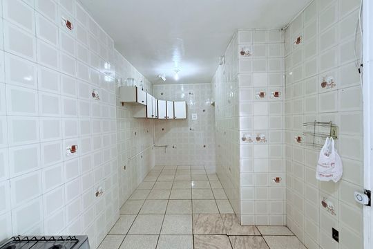 Casa para alugar com 3 quartos, 197m² em Alto Caiçaras, Belo Horizonte