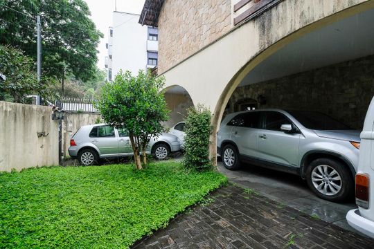 Garagem de casa à venda com 3 quartos, 293m² em Jardim Sao Caetano, São Caetano do Sul