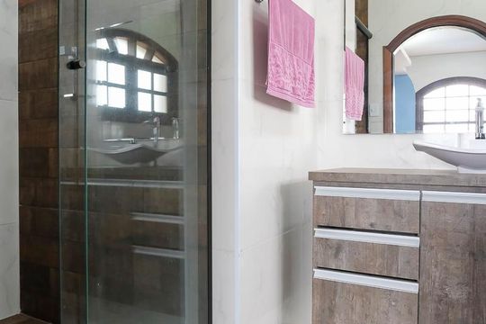 Banheiro da suíte 2 de casa à venda com 3 quartos, 293m² em Jardim Sao Caetano, São Caetano do Sul