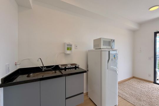 Cozinha de kitnet/studio à venda com 0 quarto, 27m² em Santo Amaro, São Paulo