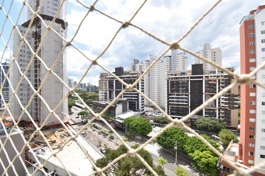Vista da Suíte de apartamento à venda com 1 quarto, 34m² em Bigorrilho, Curitiba
