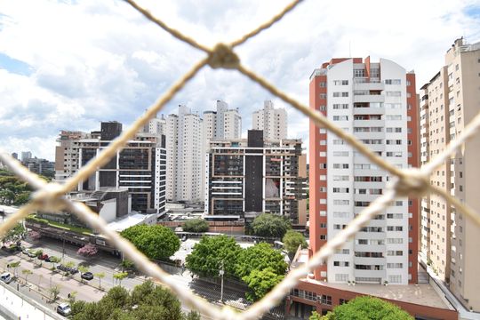 Apartamento à venda com 1 quarto, 34m² em Bigorrilho, Curitiba