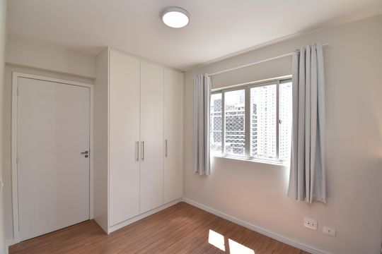 Suíte de apartamento à venda com 1 quarto, 34m² em Bigorrilho, Curitiba