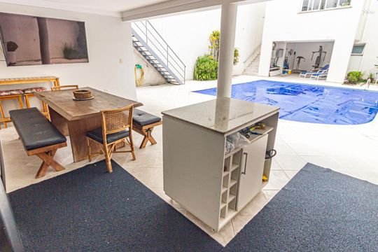 Área Gourmet de casa à venda com 4 quartos, 380m² em Vila Regente Feijó, São Paulo