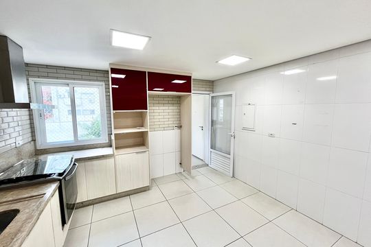 Cozinha de apartamento à venda com 3 quartos, 145m² em Jardim São Paulo, São Paulo