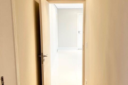 Corredor de apartamento à venda com 3 quartos, 145m² em Jardim São Paulo, São Paulo