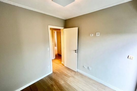 Quarto 3 de apartamento à venda com 3 quartos, 145m² em Jardim São Paulo, São Paulo