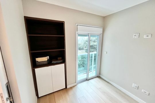 Sala de TV de apartamento à venda com 3 quartos, 145m² em Jardim São Paulo, São Paulo