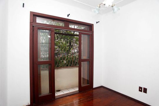 Quarto 1 de apartamento à venda com 2 quartos, 63m² em Centro Histórico, Porto Alegre