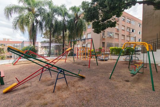 Área comum - Playground de apartamento à venda com 2 quartos, 80m² em Cristal, Porto Alegre