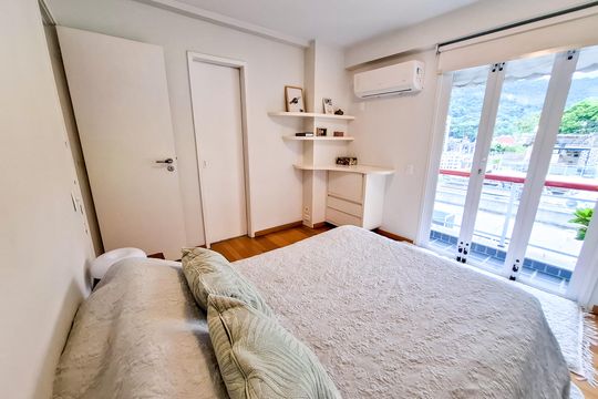 Apartamento à venda com 2 quartos, 84m² em Lagoa, Rio de Janeiro
