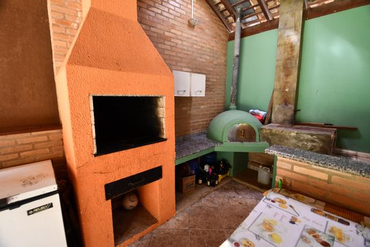 Churrasqueira de casa à venda com 1 quarto, 1400m² em Bosque das Palmeiras, Campinas