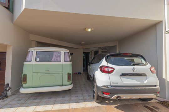 Garagem de casa para alugar com 3 quartos, 173m² em Nossa Senhora das Gracas, Canoas