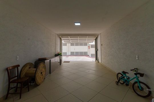 Garagem de casa de condomínio à venda com 3 quartos, 167m² em Vila Aricanduva, São Paulo