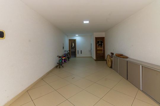 Garagem de casa de condomínio à venda com 3 quartos, 167m² em Vila Aricanduva, São Paulo