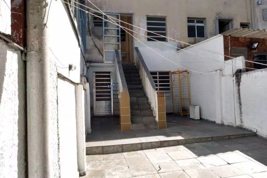Área externa de casa à venda com 2 quartos, 100m² em Jardim Sao Luis, São Bernardo do Campo