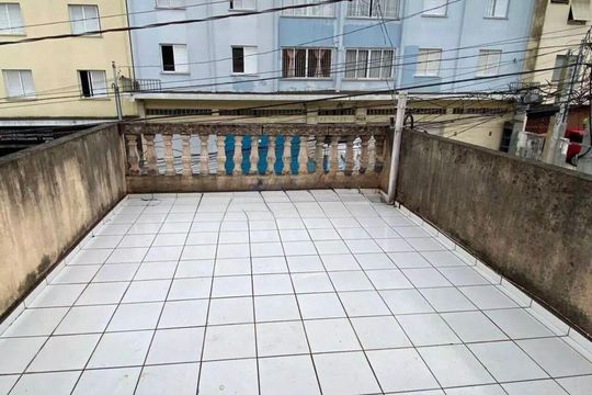 Área externa de casa à venda com 2 quartos, 100m² em Jardim Sao Luis, São Bernardo do Campo