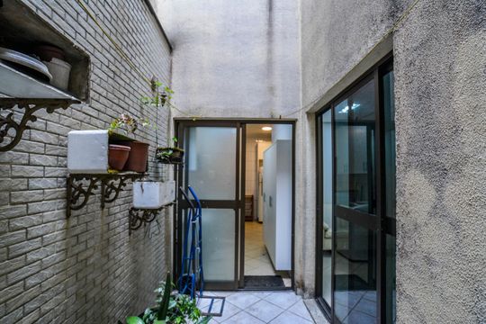 Quintal de apartamento à venda com 1 quarto, 60m² em Vila Valparaíso, Santo André