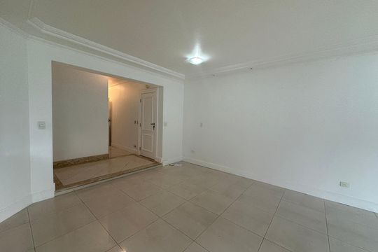 Sala de apartamento à venda com 3 quartos, 144m² em Alphaville Industrial, Barueri