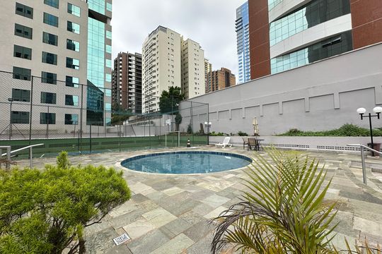 Área comum - Piscina de apartamento à venda com 3 quartos, 144m² em Alphaville Industrial, Barueri